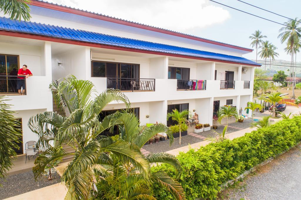 Coconoi Residence Nai Harn Exterior photo